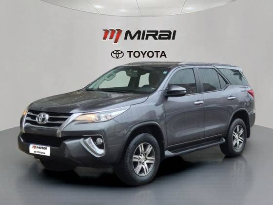 TOYOTA HILUX SW4 2.7 SRV 7 LUGARES 4X2 16V FLEX 4P AUTOMÁTICO TOYOTA HILUX SW4 2.7 SRV 7 LUGARES 4X2 16V FLEX 4P AUTOMÁTICO